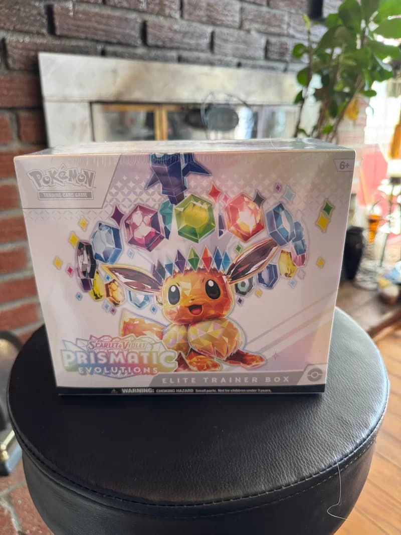 Prismatic Evolutions Elite Trainer Box